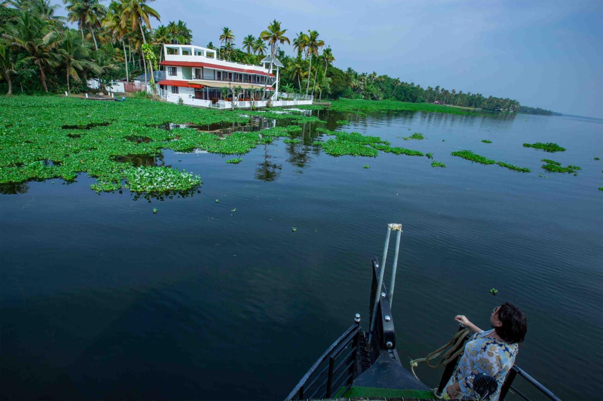 Vembanad Village Backwater Resort Alappuzha 외부 사진
