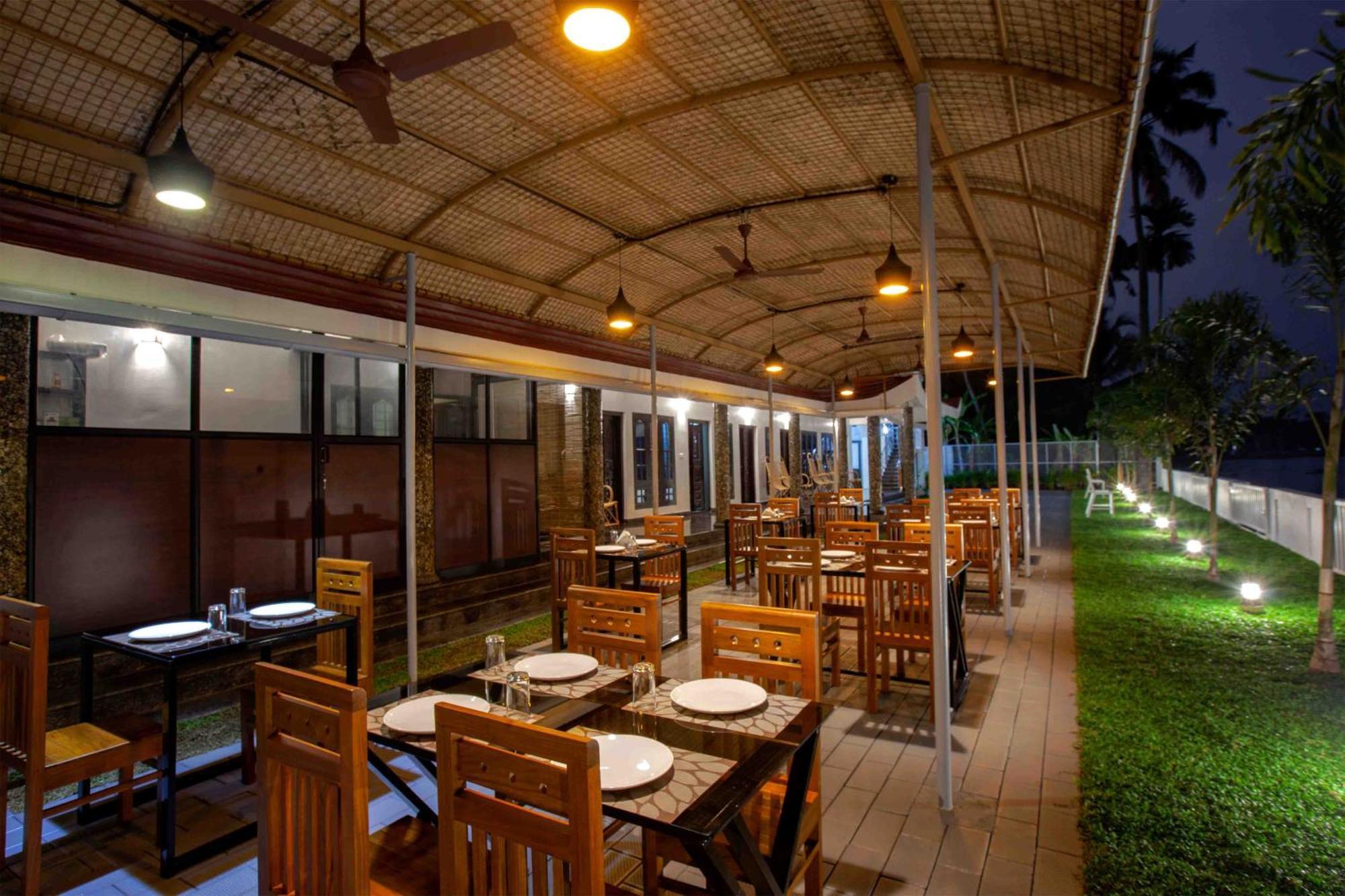 Vembanad Village Backwater Resort Alappuzha 외부 사진